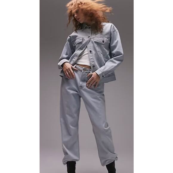 Women's Oversize Denim Trucker Jacket Bleached Size 12 NWT - Picture 3 of 4